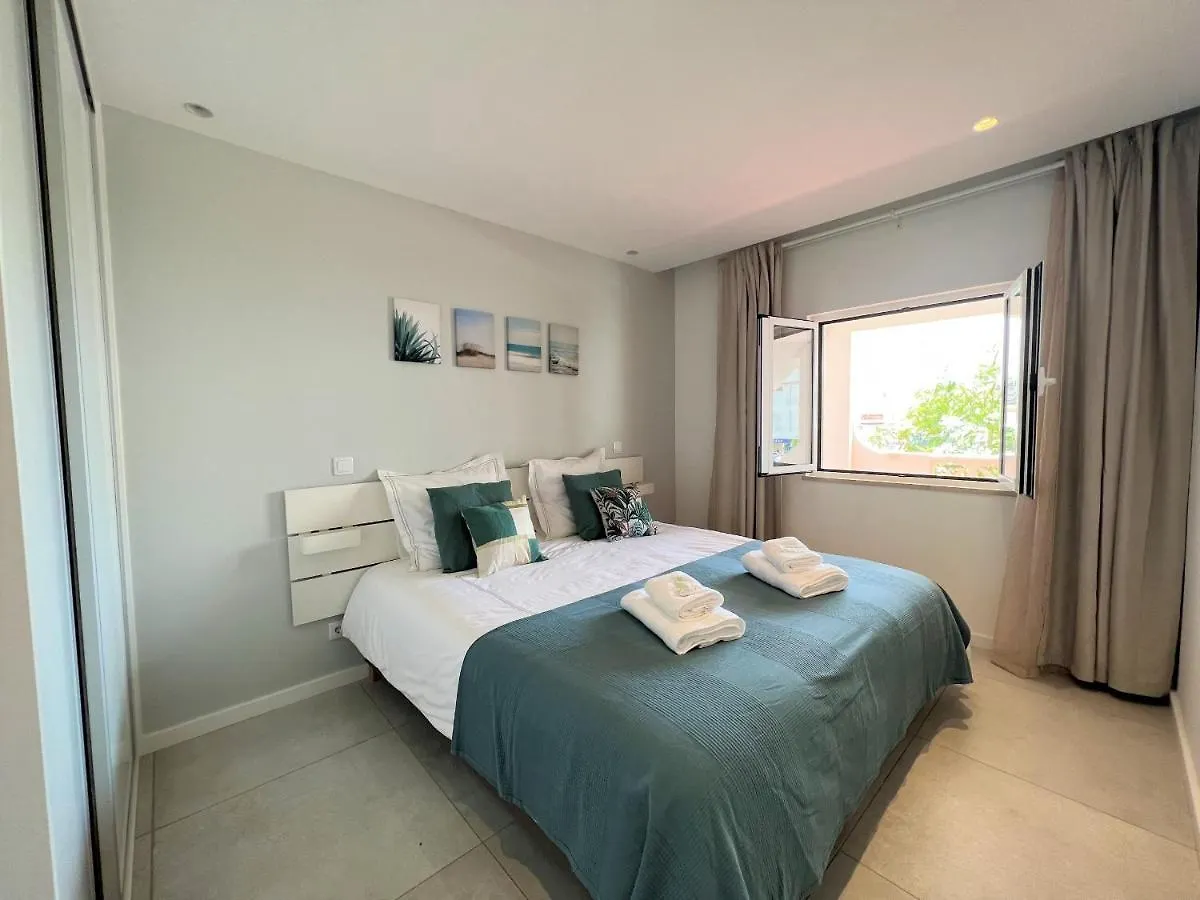 Albufeira Twins 2 With Pool By Homing Apartment Portugal